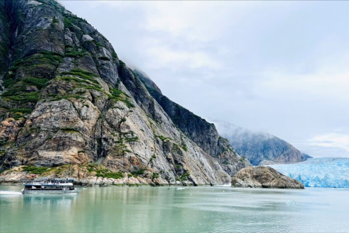 Tracy Arm / Hubbard Glacier