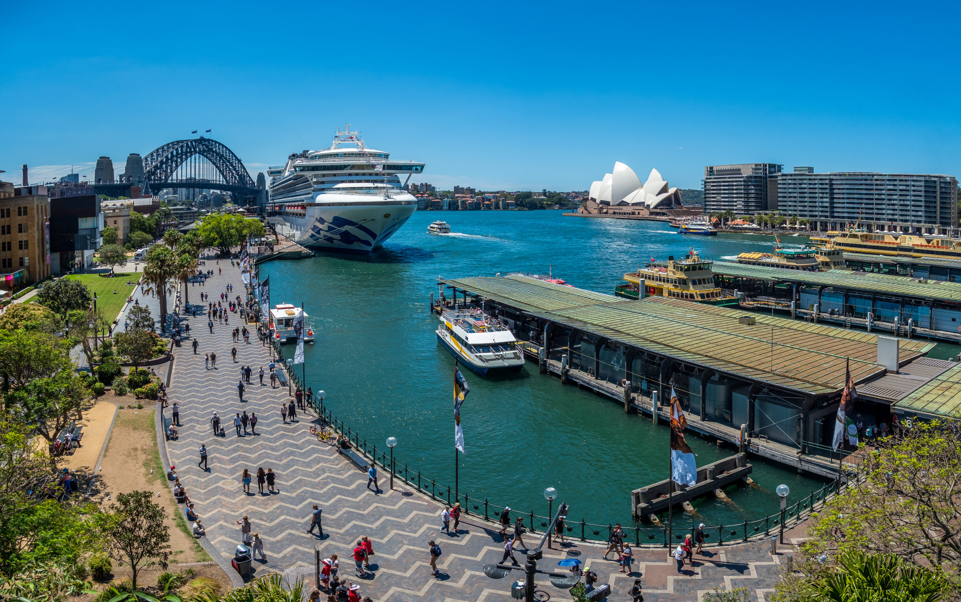 Circular Quay & The Rocks