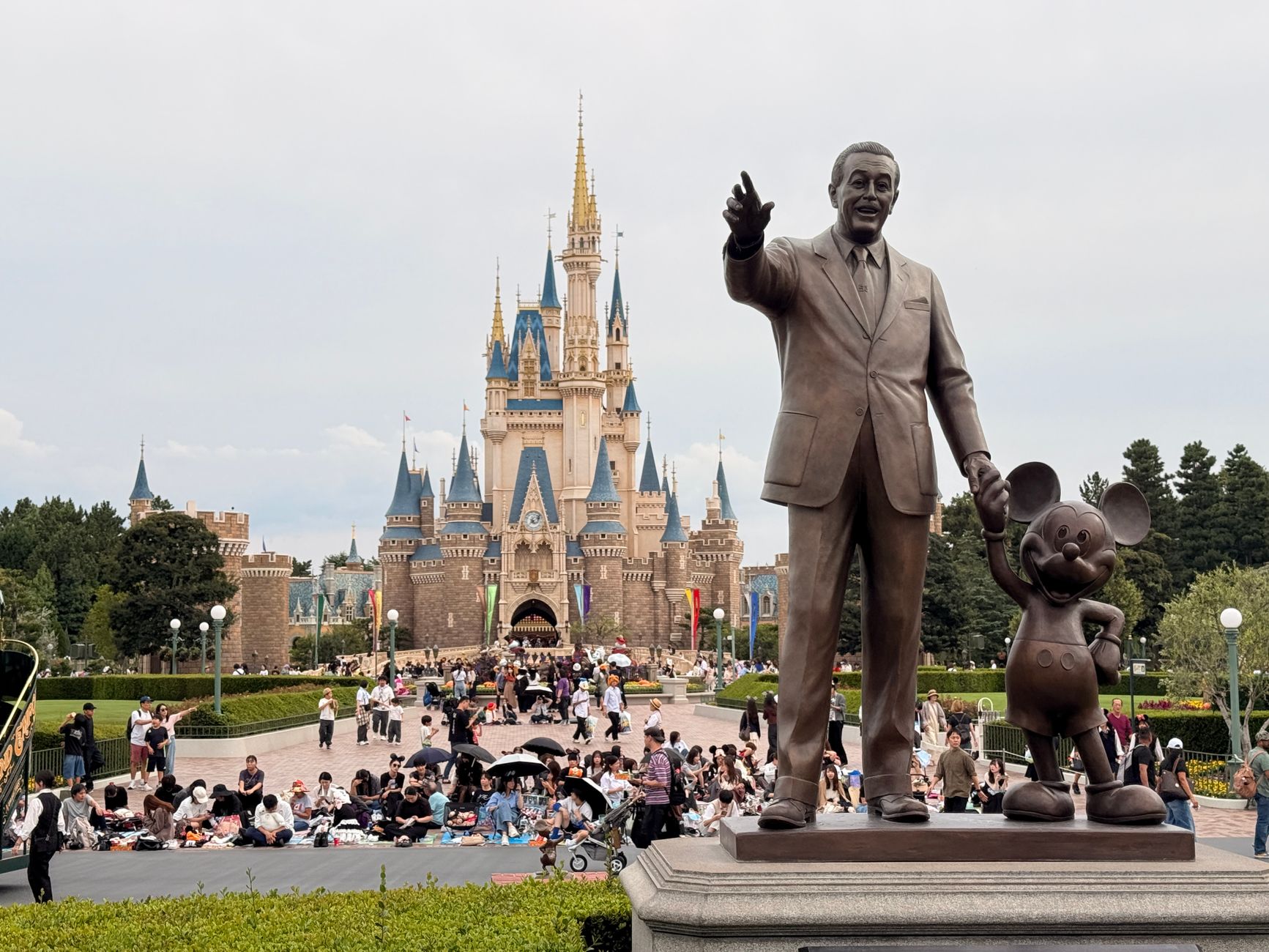 Tokyo Disneyland