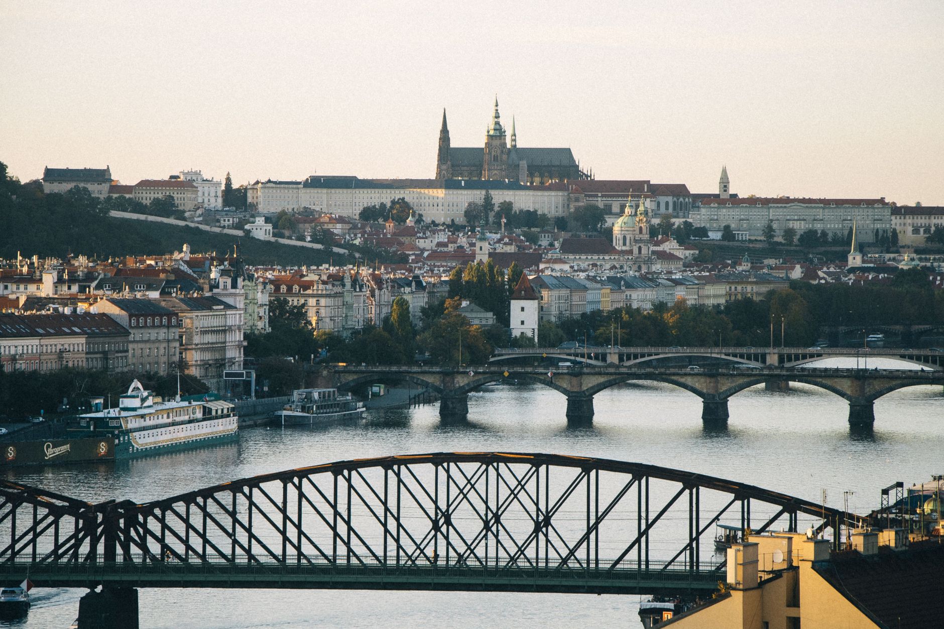 Prague Castle & Charles Bridge – photo 1