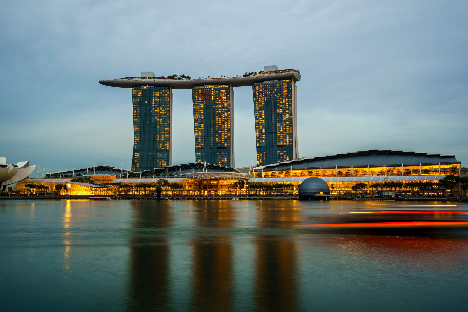 Marina Bay Sands & Merlion – photo 1