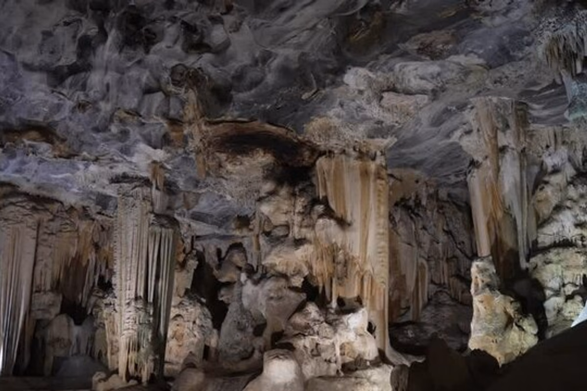 Cango Caves & Oudtshoorn