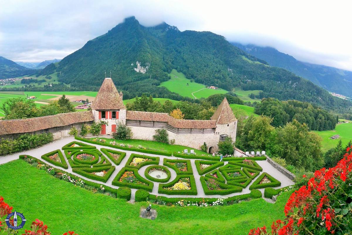 Gruyères Castle & La Maison du Gruyère