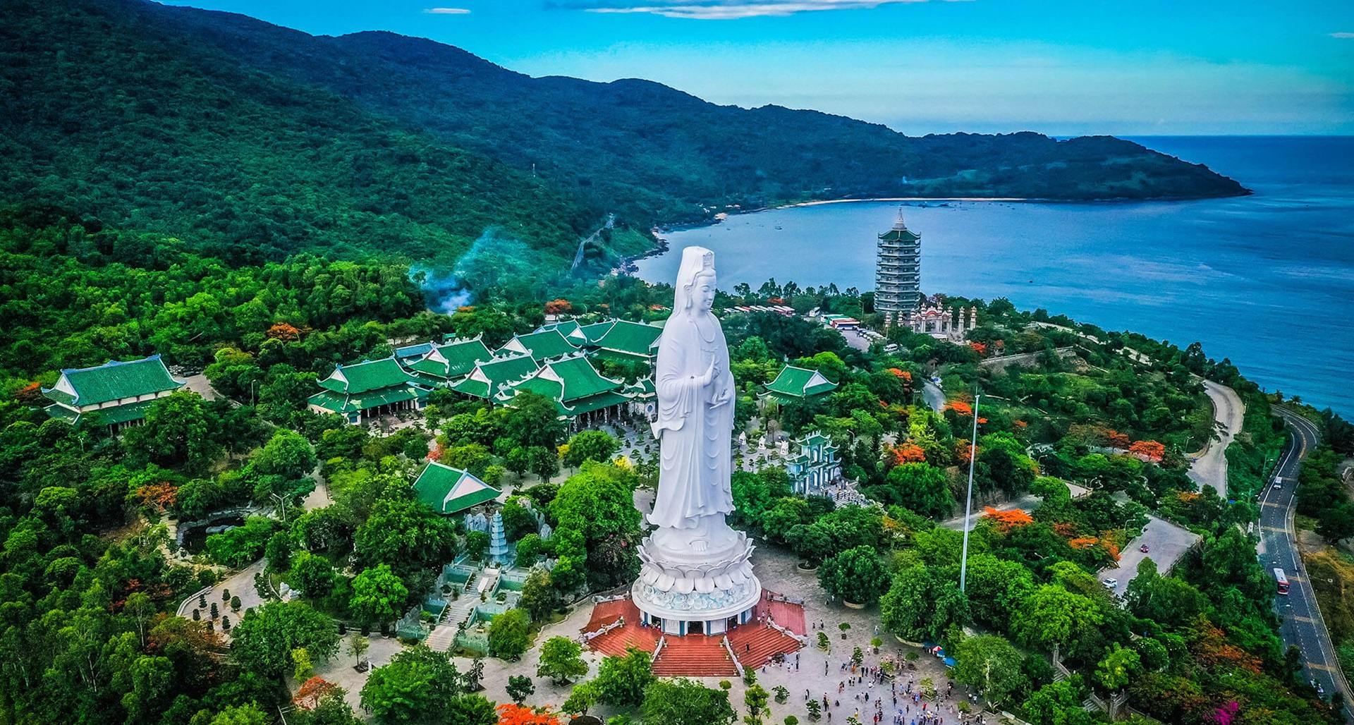 Lady Buddha, Da Nang