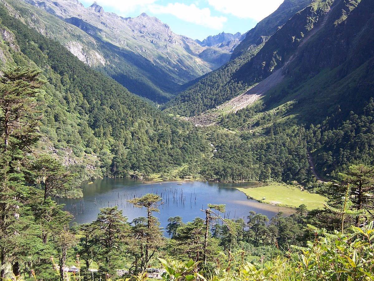Madhuri Lake (Sangetsar) & Bumla Pass