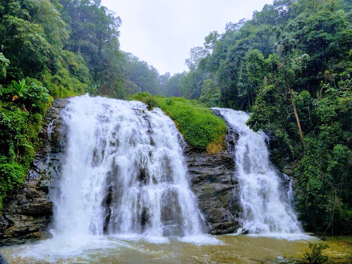 Abbey Falls & Raja's Seat